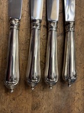 PUIFORCAT- "Richelieu" -  4 Grands Couteaux - NEUFS .Argent minerve.