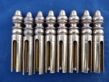 8 grosses Caches-paumelles