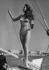 Photo originale Danik Patisson bikini bateau 