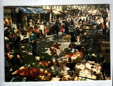 TOULON (83) STAND MARCHANDE de