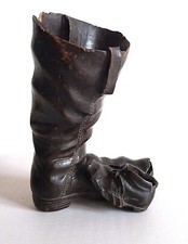 Botte en bois sculpté fin