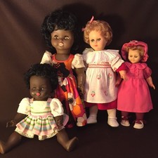 Lot de 4 poupées Anciennes