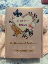 Palette de Maquillage en Forme