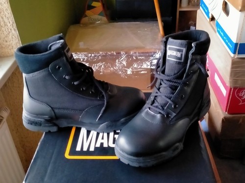 Chaussure randonnée magnum - chaussure,