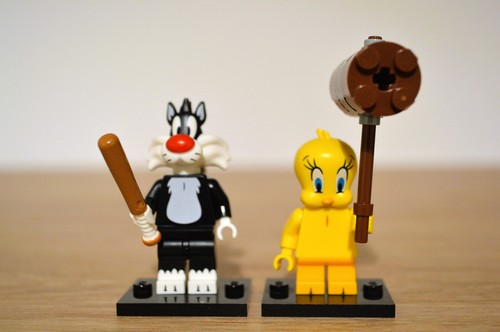 Lego mini figurine - lego, looney