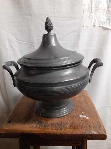 Vielle soupière étain - soupière, en