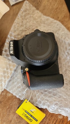 Nikon d5600 dslr - nikon, camera