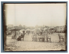 France, Royan, Pontaillac, La Plage et les cabines de bain Vintage citrate print