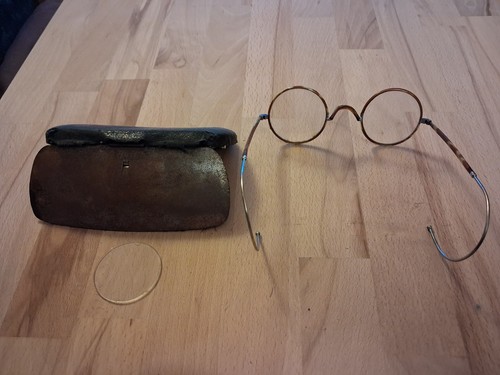 Paire lunettes anciennes - de,