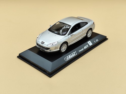 Peugeot 407 coupé gris - 407,