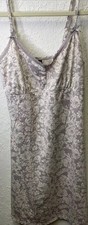 Marylin Monroe Intimates Off White Lavender Floral Full Slip Night Gown Medium
