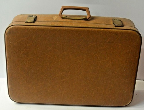 Ancienne valise annee - 60, pas