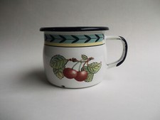 Tasse mug en tôle émaillé