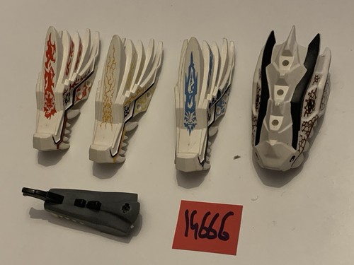 Lot lego pièces têtes - ,