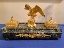 Encrier à l'Aigle impériale à Godets en Bronzes dorés, Marbre Vert Signé Pinèdo
