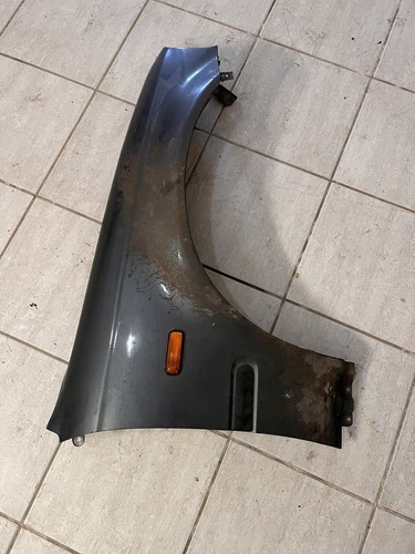Garde boue antérieure droite - garde-boue,