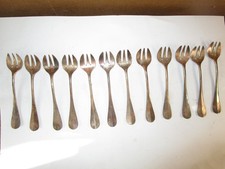 12 fourchettes à huitres en