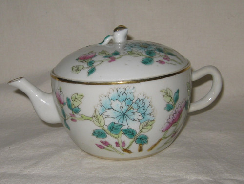 Ancienne théière porcelaine - théière,