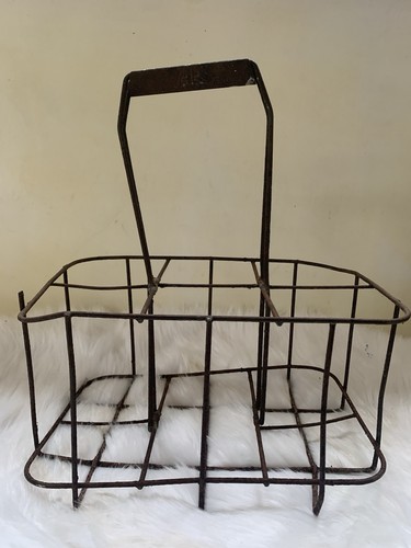 Ancien porte bouteilles panier
