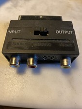 Adaptateur péritel commutable