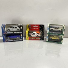 Lot de voitures miniatures 5Benz, Porsche et autres