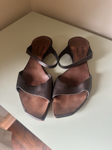 Cydwoq womens dark brown - dark,