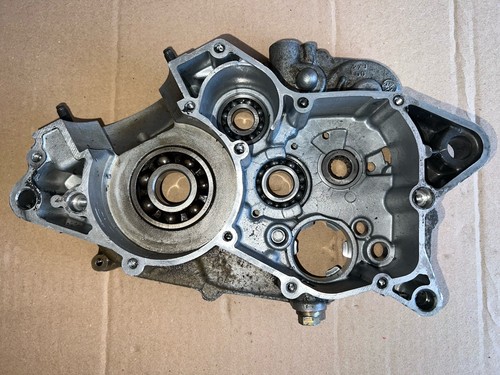 Carter moteur droit - droit, 200