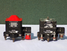 Vintage Jaeger-Thomson CSF,  Transmetteur Tachymetrique  (Lot of 2pcs)