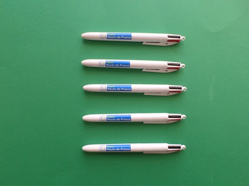 Lot stylos bic 4 - 5,