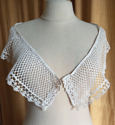 Ancien long col dentelle - long, en