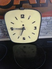 Pendule Horloge Formica Jaune