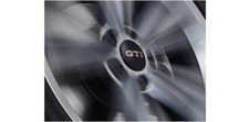 VW hub caps, dynamic with standing GTI logo