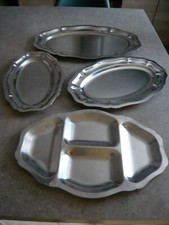LOT 4 PLATS INOX OVALES -
