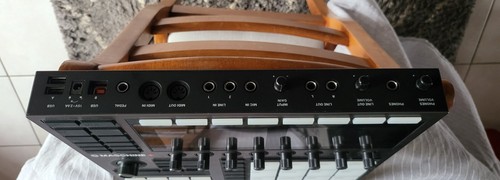 Native instruments maschine