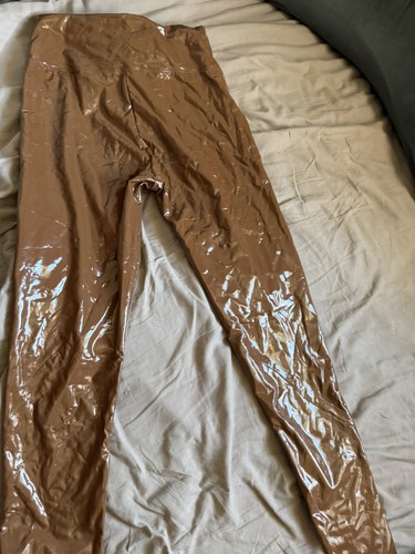 Leggings cuir latexlook - en,