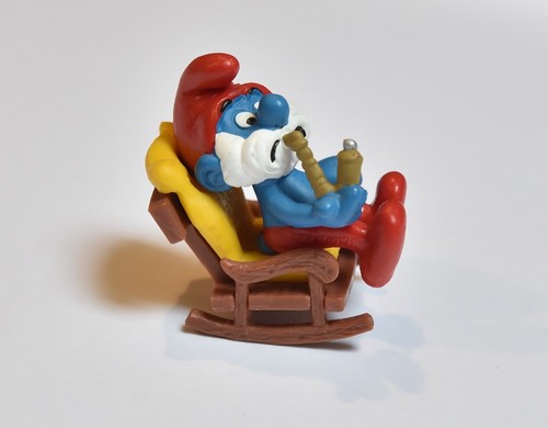 Figurine grand schtroumpf avec - figurine,