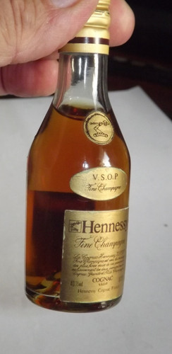Old cognac hennessy fine - hennessy,