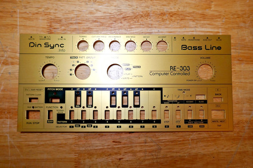 Dinsync 303 top - re-303, plate
