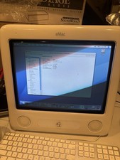 Vintage Apple Emac  G4 Flat Crt  Screen All In One Desktop Computer. A1002