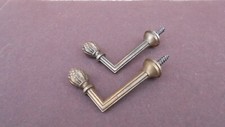 2 petits crochets / Embrasses