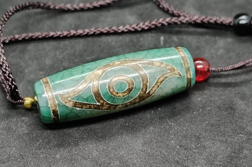 Pendentif exclusif dzi vert - pendentif,