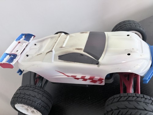 Traxxas revo vxl - 1/16, e-revo