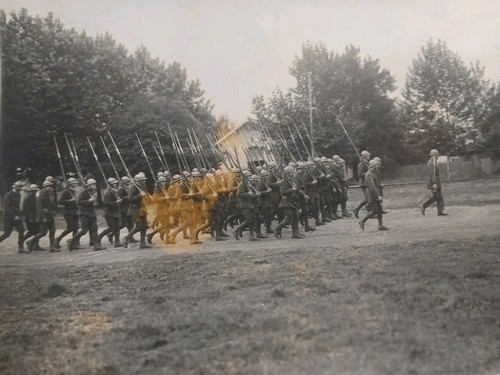 1920 défilé troupes - défilé,