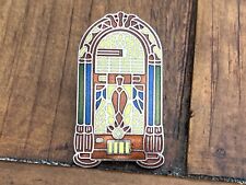 PINS PIN ENAMEL WURLITZER JUKE BOX   VERSION ARGENT SIGNE MAFCO