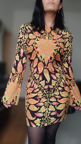 Robe dos vintage - nu, neuve