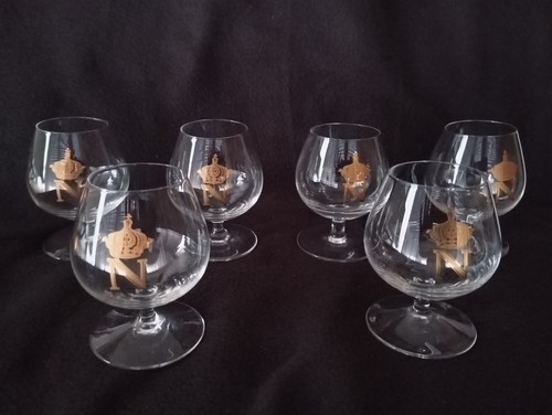 Service verres à - de,
