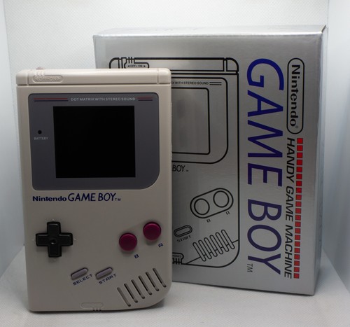 Nintendo game boy console - nintendo,