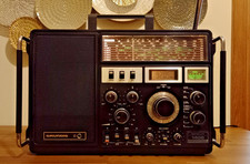 Radio GRUNDIG  Satellit 1400