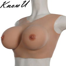 Faux seins en silicone