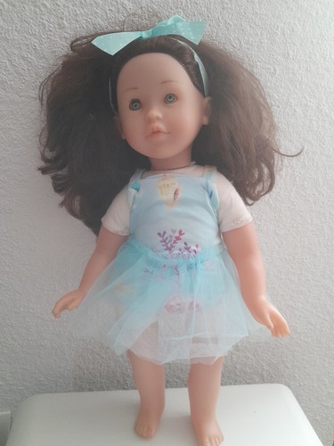 Tenue vêtements pour poupée
